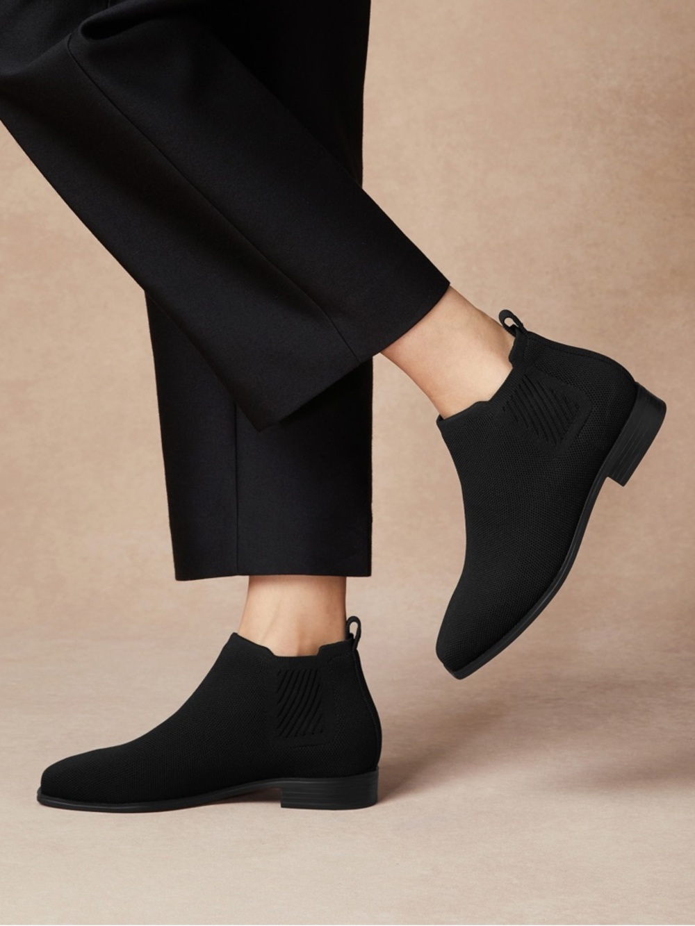 Vivaia Black Square-Toe Water-Repellent Ankle Boots (Ryan Pro) Women’s Size 41.5